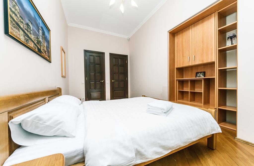 Apartament On Independence Square Kyiv Exterior photo